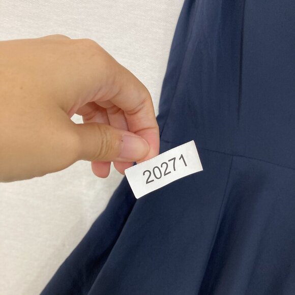 New Express size 2 Navy Sleeveless Fit and Flare Mesh Detail Side Zip Dress - Picture 2 of 9